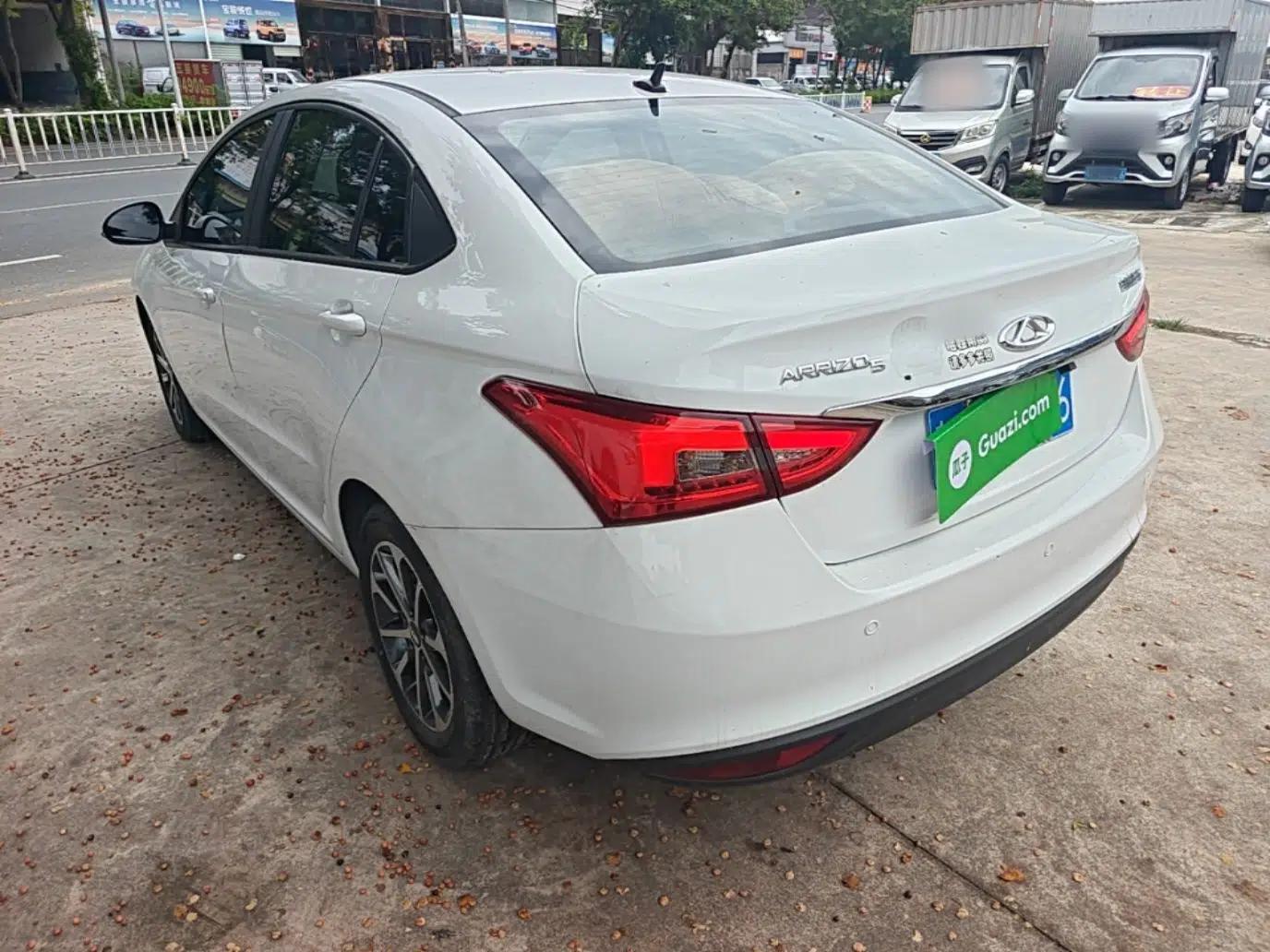Chery Arrizo 5 2021 PRO 1.5L CVT Youth Edition — миниатюра 4