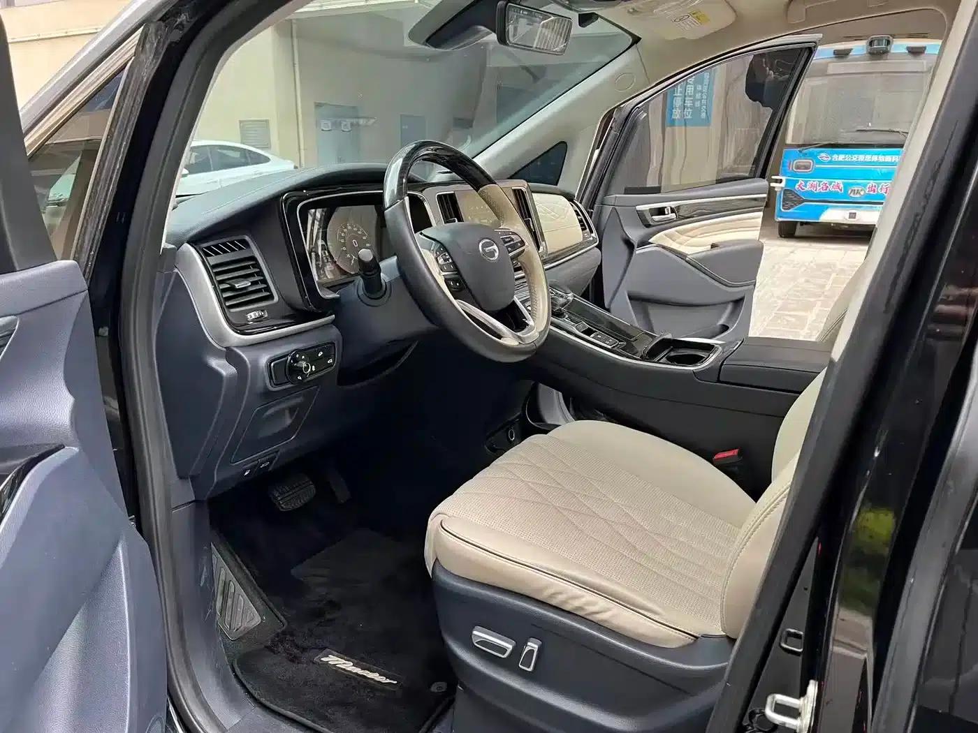 Trumpchi M8 2021 Master Series 390T Four-Seat Glory Edition — миниатюра 6