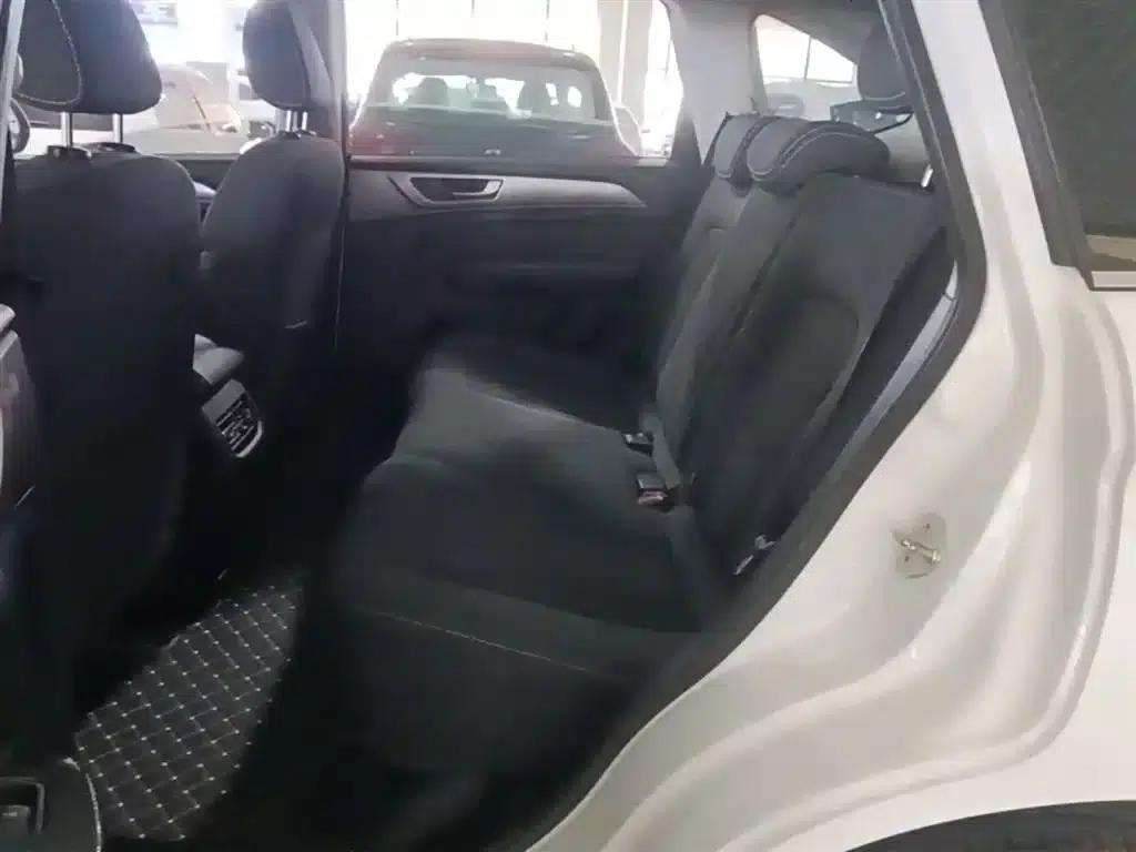 Haval M6 2021 PLUS 1.5T DCT Elite Intelligent Connectivity Edition — миниатюра 17