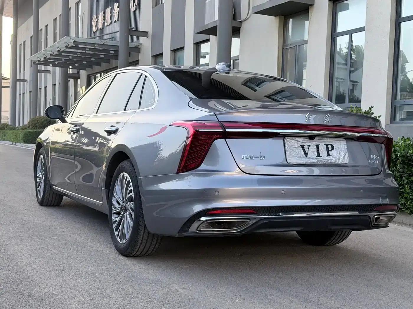 Hongqi H5 2023 2.0T Automatic Intelligent Flagship Edition — миниатюра 6