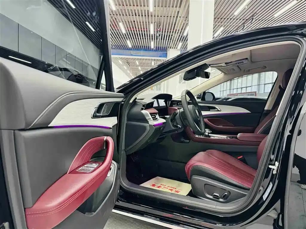 Hongqi H5 2025 2.0T Automatic Flagship Edition — миниатюра 10