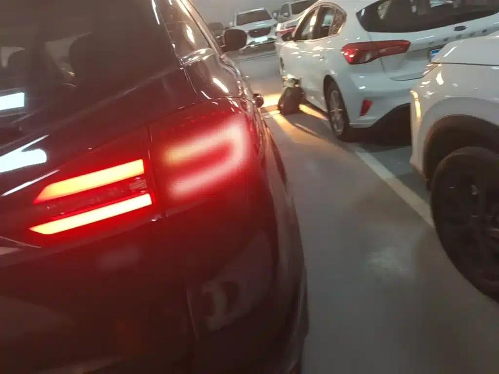 Geely Boyue 2018 1.8TD Automatic 2WD Intelligent Connected 4G Edition — миниатюра 8