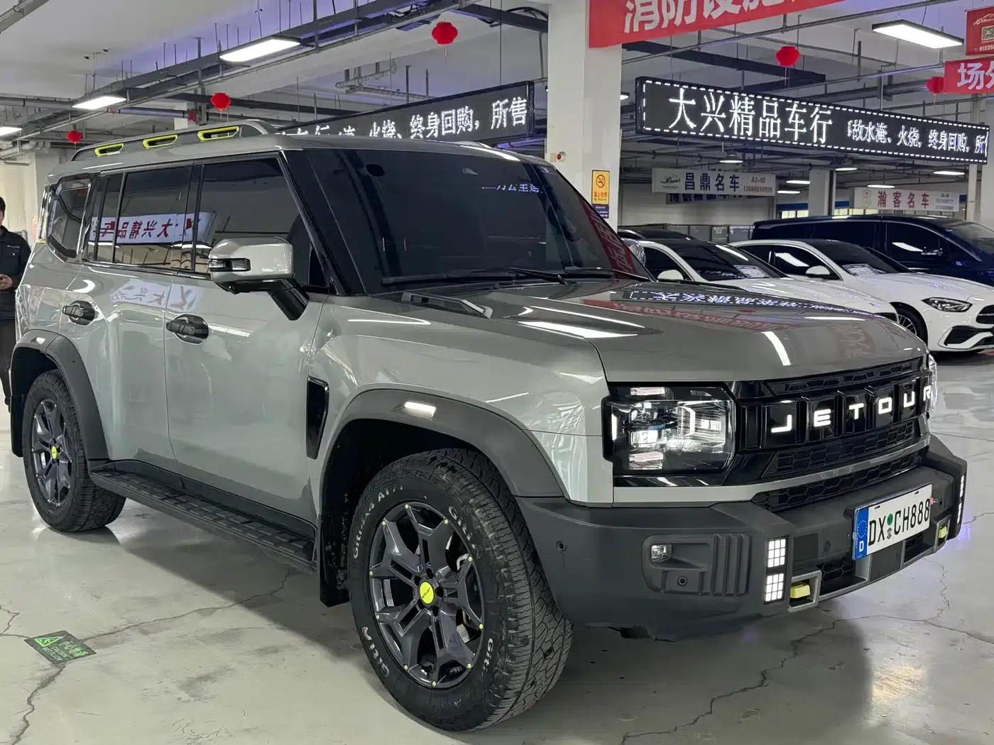 Jetour Traveler 2023 2.0T 4WD Adventure PRO+ — миниатюра 3
