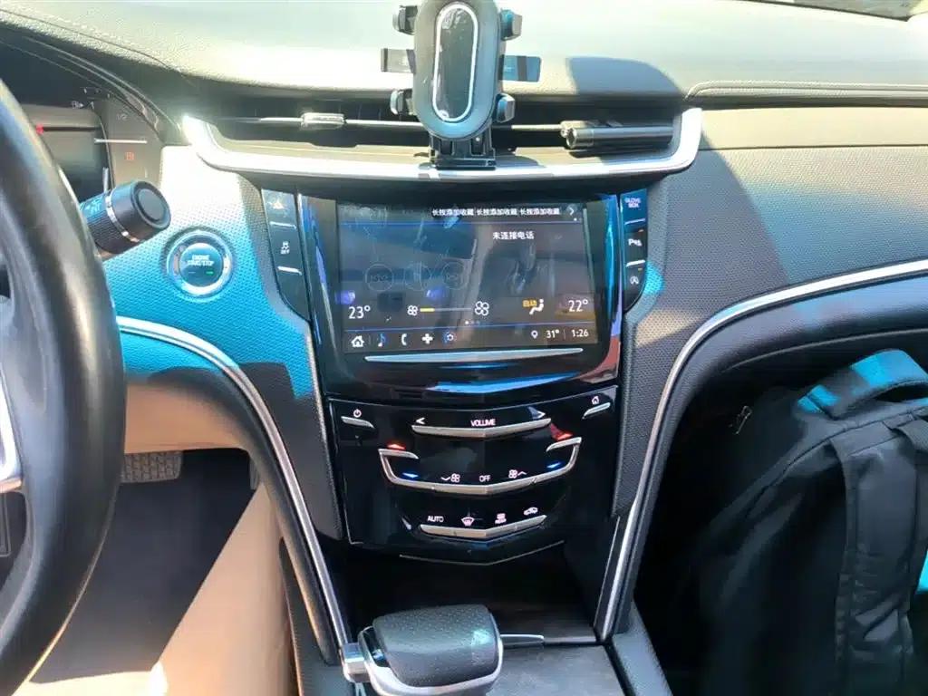 2018 Cadillac XTS 28T Technology Edition — миниатюра 12