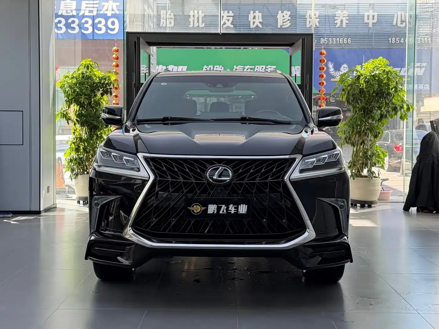 Lexus LX 2020 570 Canadian Spec — миниатюра 2