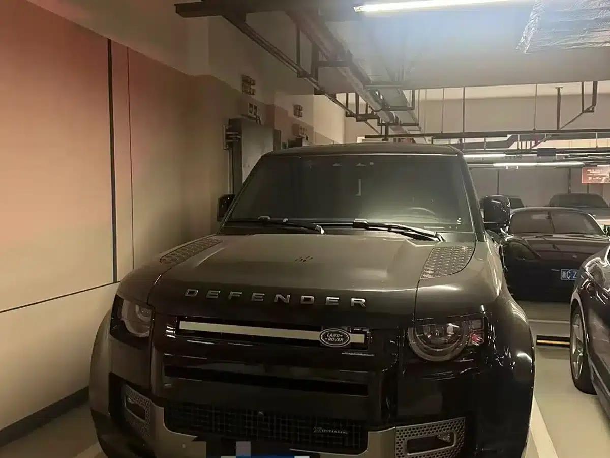 2023 Land Rover Defender 90 2.0T P300 X-DYNAMIC HSE — миниатюра 2