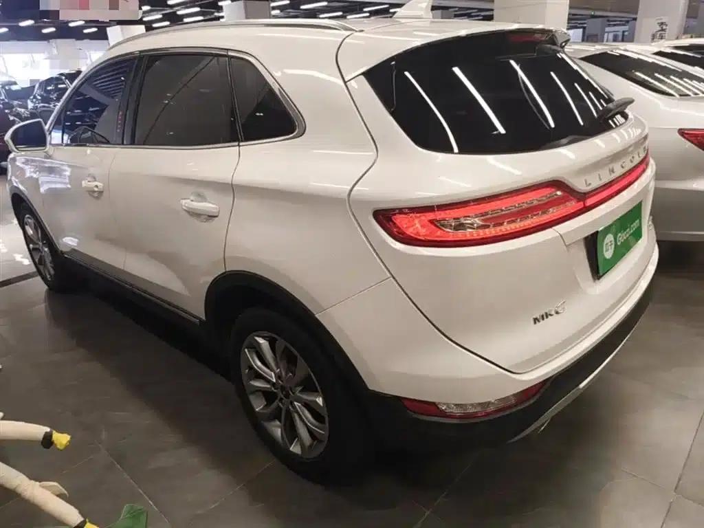 Lincoln MKC 2018 2.0T AWD Premium Edition — миниатюра 5