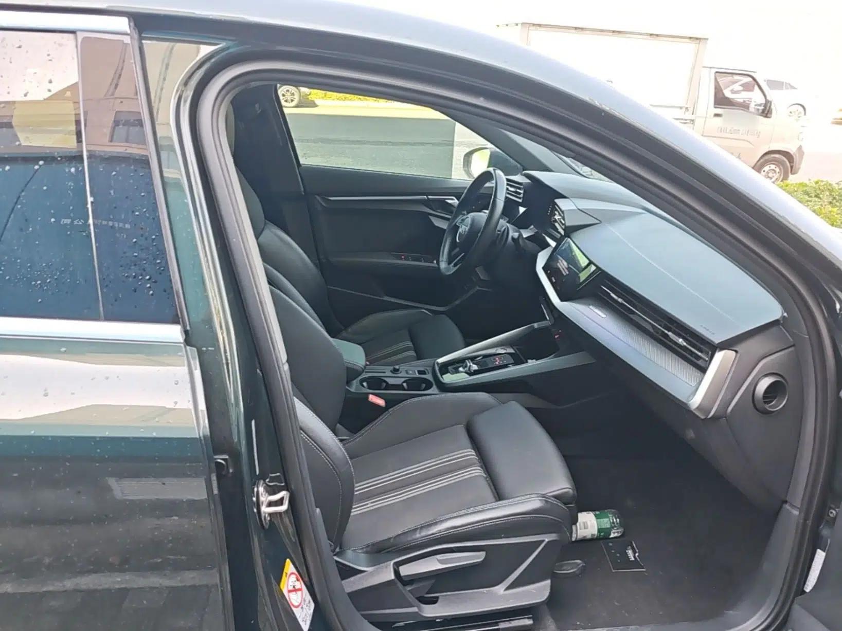 Audi A3 2022 Sportback 35 TFSI Fashionable Sports Model — миниатюра 23