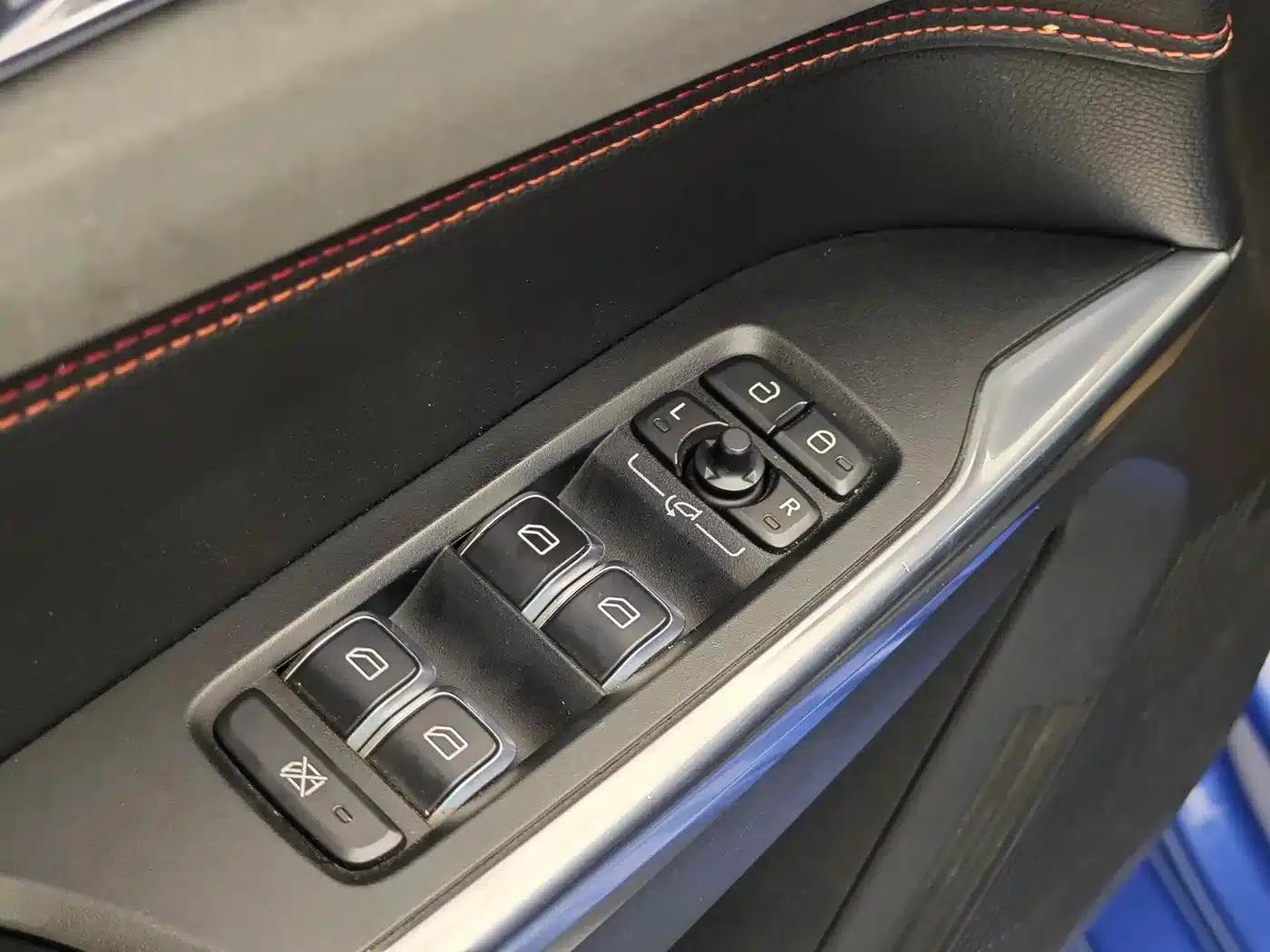 Lynk & Co 03 2019 1.5TD DCT Pro Edition (China VI Emission Standard) — миниатюра 10