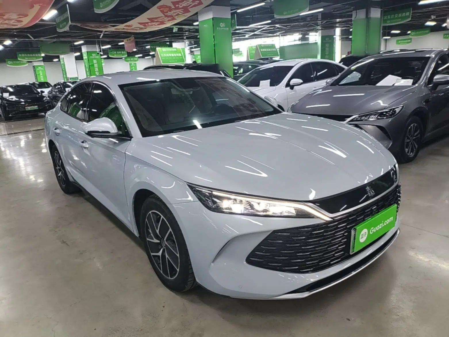 BYD Qin L 2024 DM-i 80KM Beyond Model — миниатюра 3