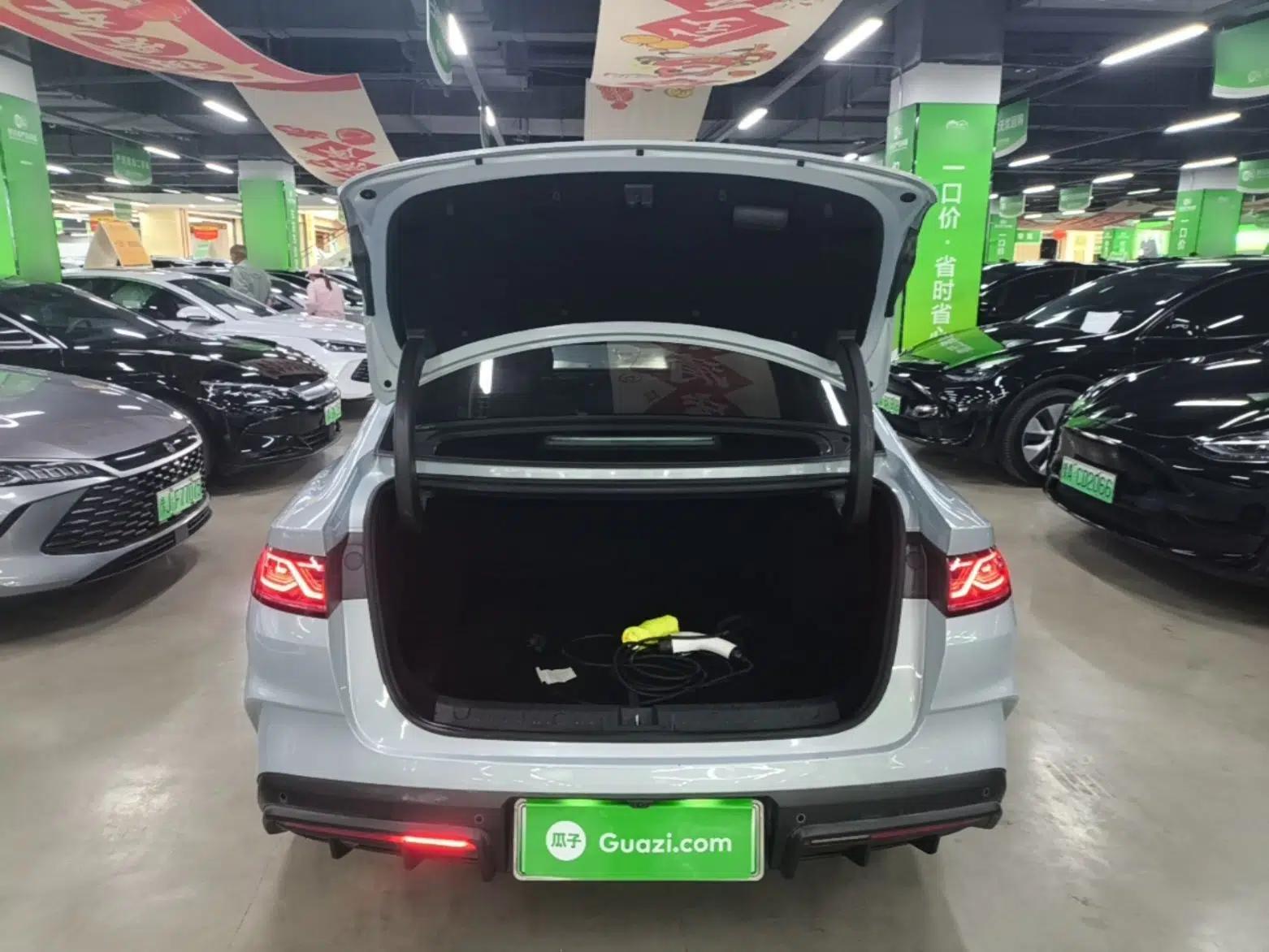 BYD Qin L 2024 DM-i 80KM Beyond Model — миниатюра 22
