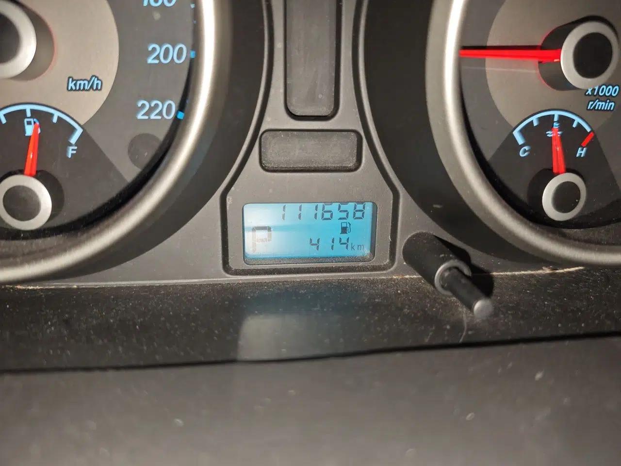 Buick Excelle 2013 1.5L Automatic Classic Model — миниатюра 13