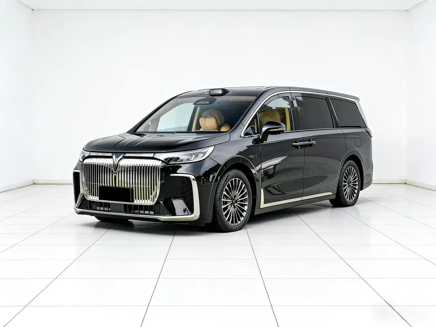 Voyah Dreamer 2026 PHEV Qiankun Ultra — миниатюра 1