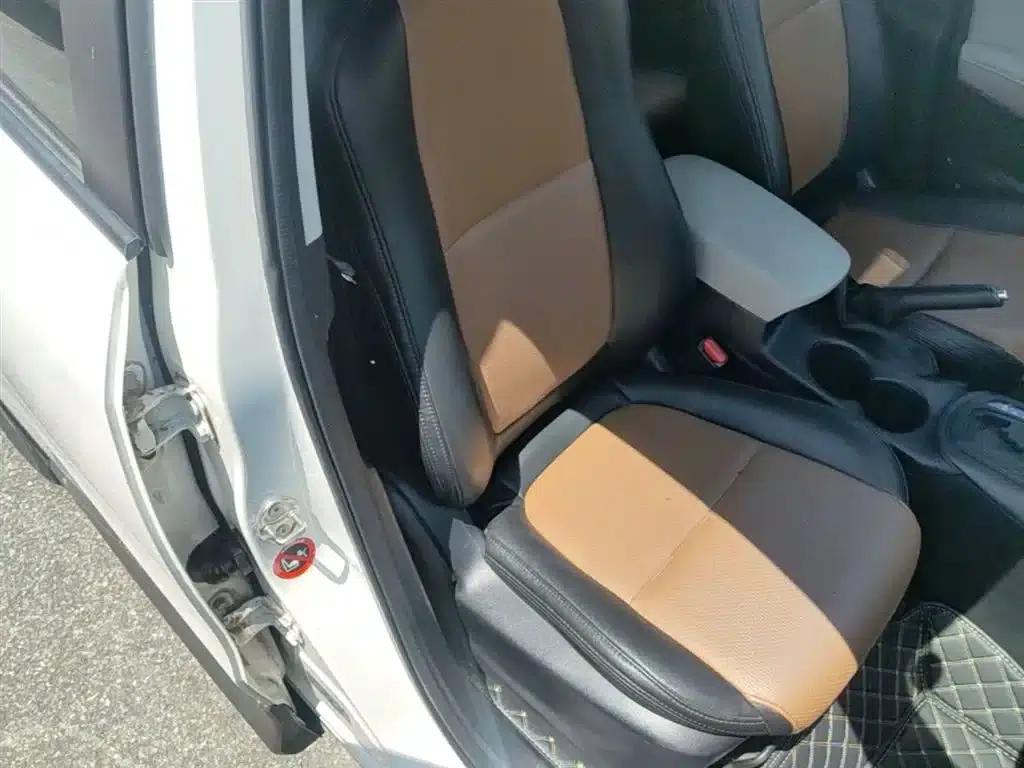 Mazda CX-5 2013 2.0L Automatic 2WD Comfort Model — миниатюра 25