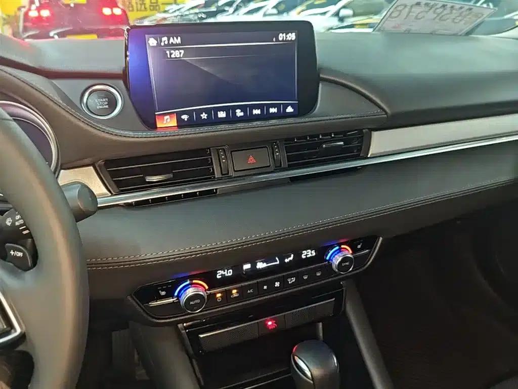 Mazda6 Atenza 2021 2.5L Blue Sky Sport Edition — миниатюра 13