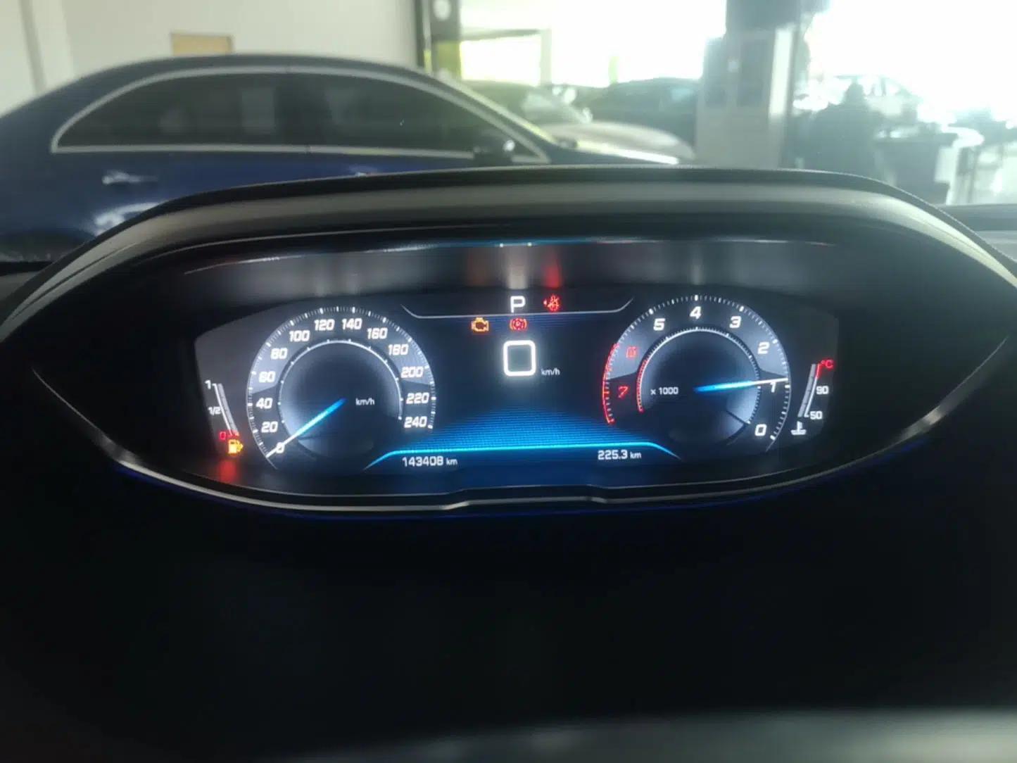 Peugeot 4008 2018 350THP Elite Edition — миниатюра 15