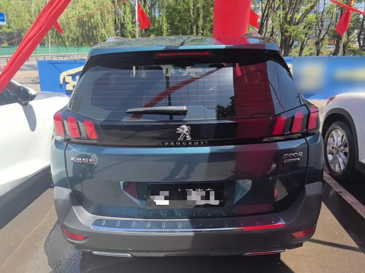 Peugeot 5008 2017 350THP 5-Seat Elite Edition — миниатюра 5
