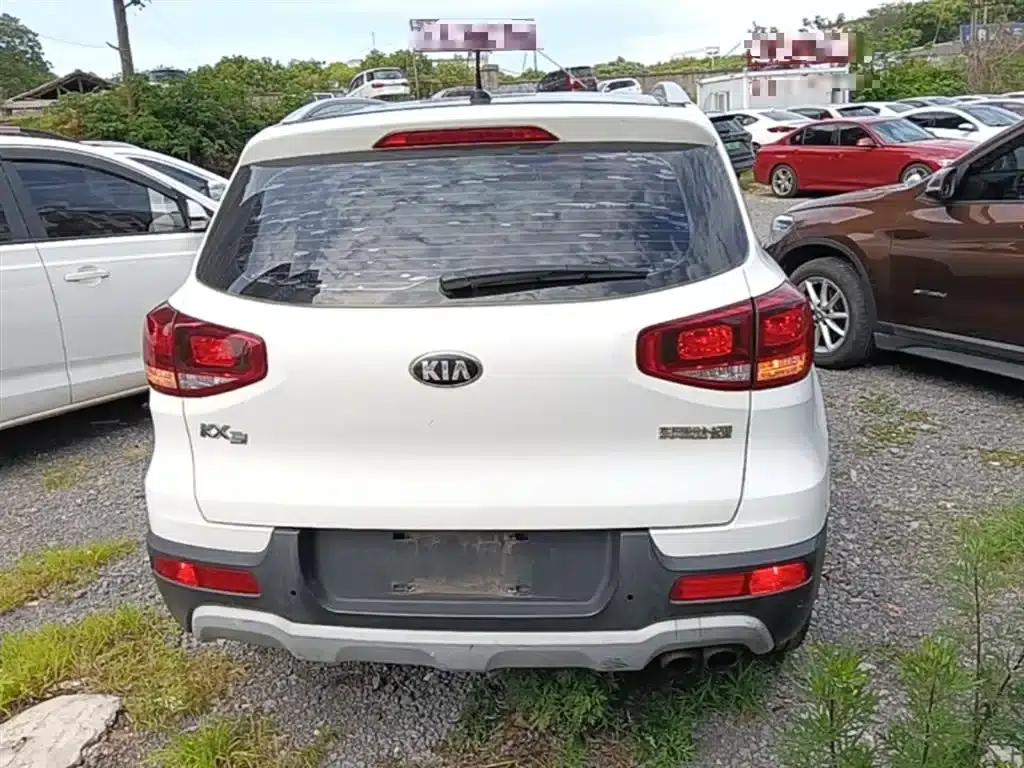 KX3 Sportage 2017 1.6T Automatic Premium Edition — миниатюра 6