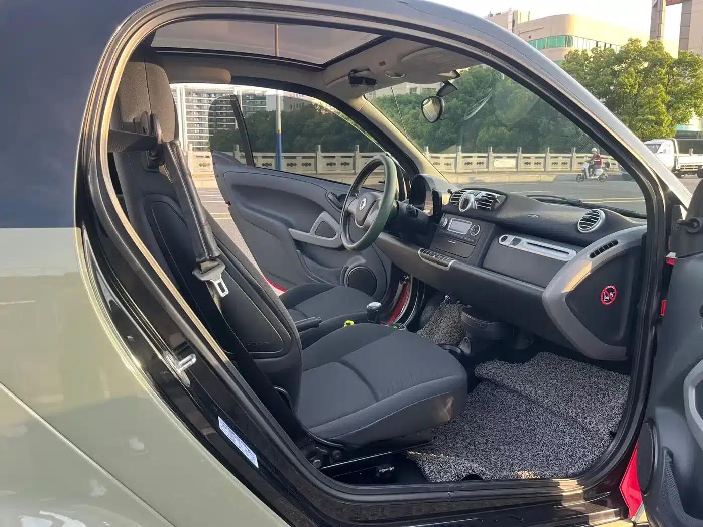 2012 Smart Fortwo 1.0 MHD Hardtop Passion Edition — миниатюра 5