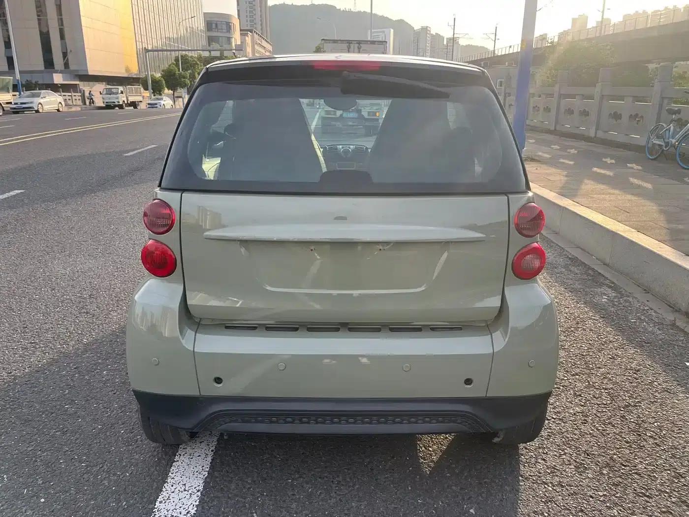 2012 Smart Fortwo 1.0 MHD Hardtop Passion Edition — миниатюра 8