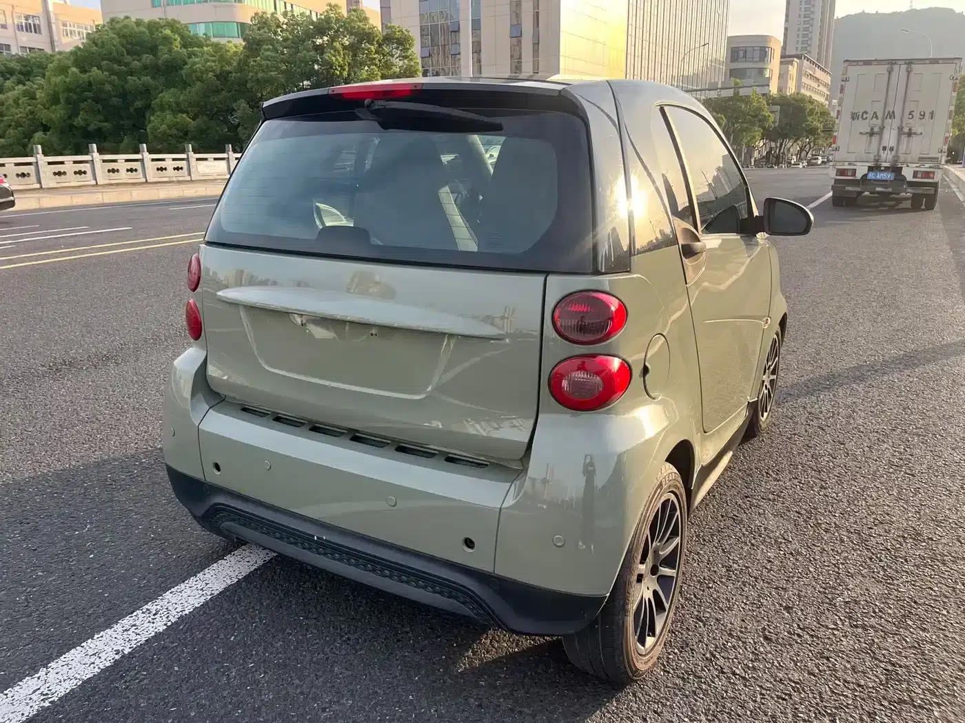2012 Smart Fortwo 1.0 MHD Hardtop Passion Edition — миниатюра 9