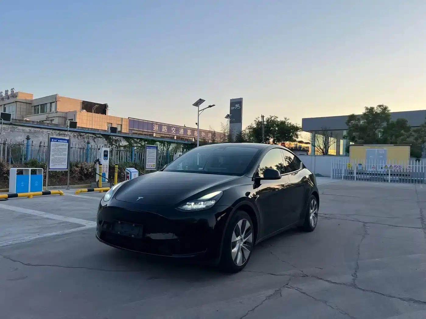 Model Y 2022 Facelift Rear-Wheel Drive Version — миниатюра 10