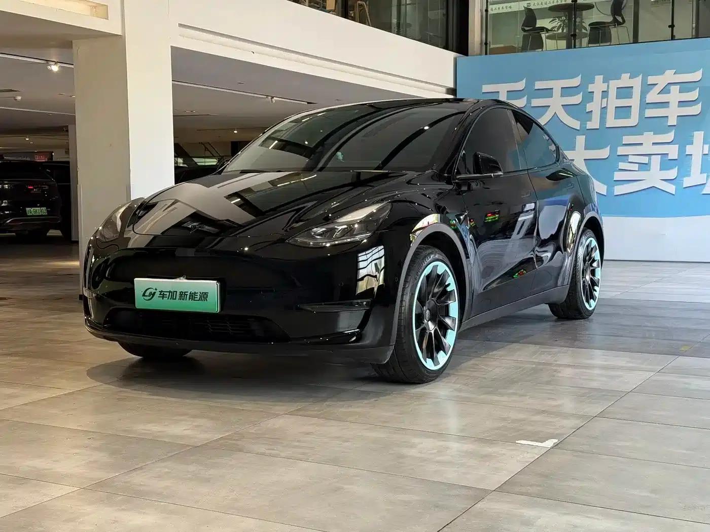 Model Y 2022 Facelift Long Range All-Wheel Drive Version — миниатюра 1
