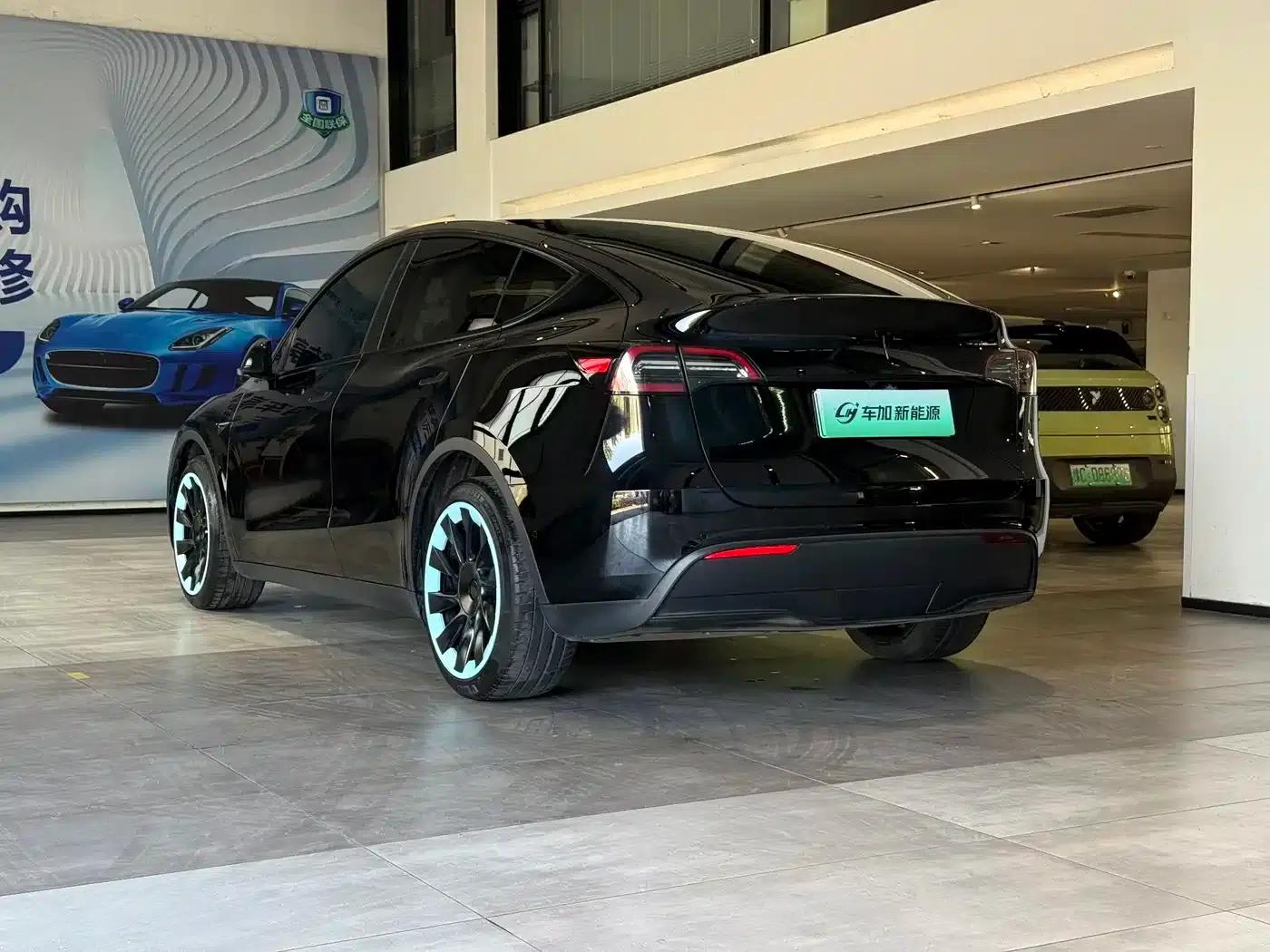 Model Y 2022 Facelift Long Range All-Wheel Drive Version — миниатюра 7