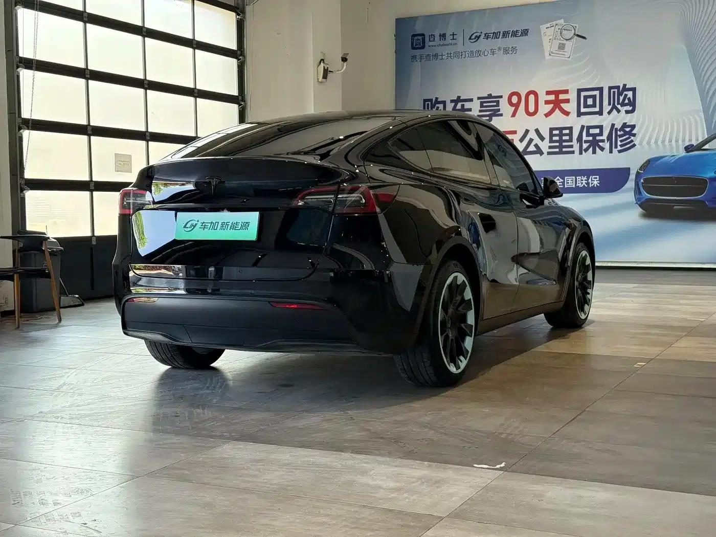 Model Y 2022 Facelift Long Range All-Wheel Drive Version — миниатюра 9