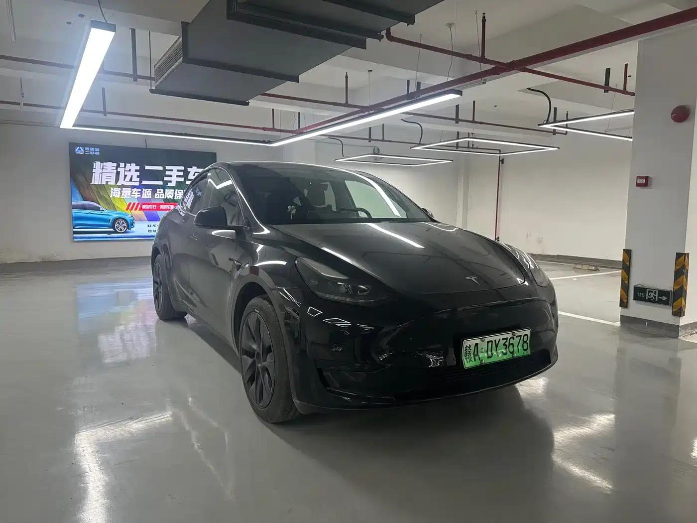Model Y 2023 Rear-Wheel Drive — миниатюра 3
