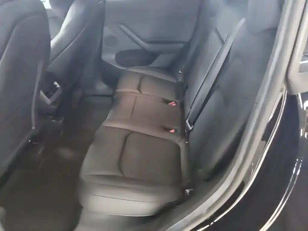 Model Y 2022 Facelift Long Range All-Wheel Drive Version — миниатюра 17