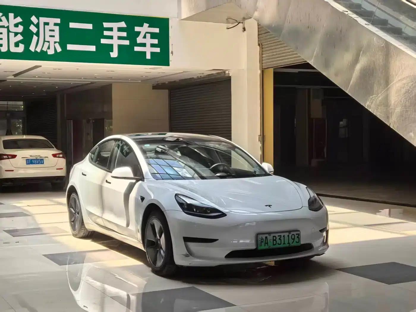 Model 3 2022 Rear-Wheel Drive — миниатюра 3