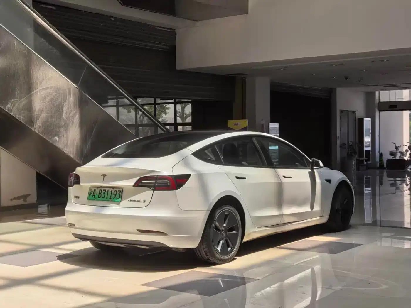 Model 3 2022 Rear-Wheel Drive — миниатюра 7
