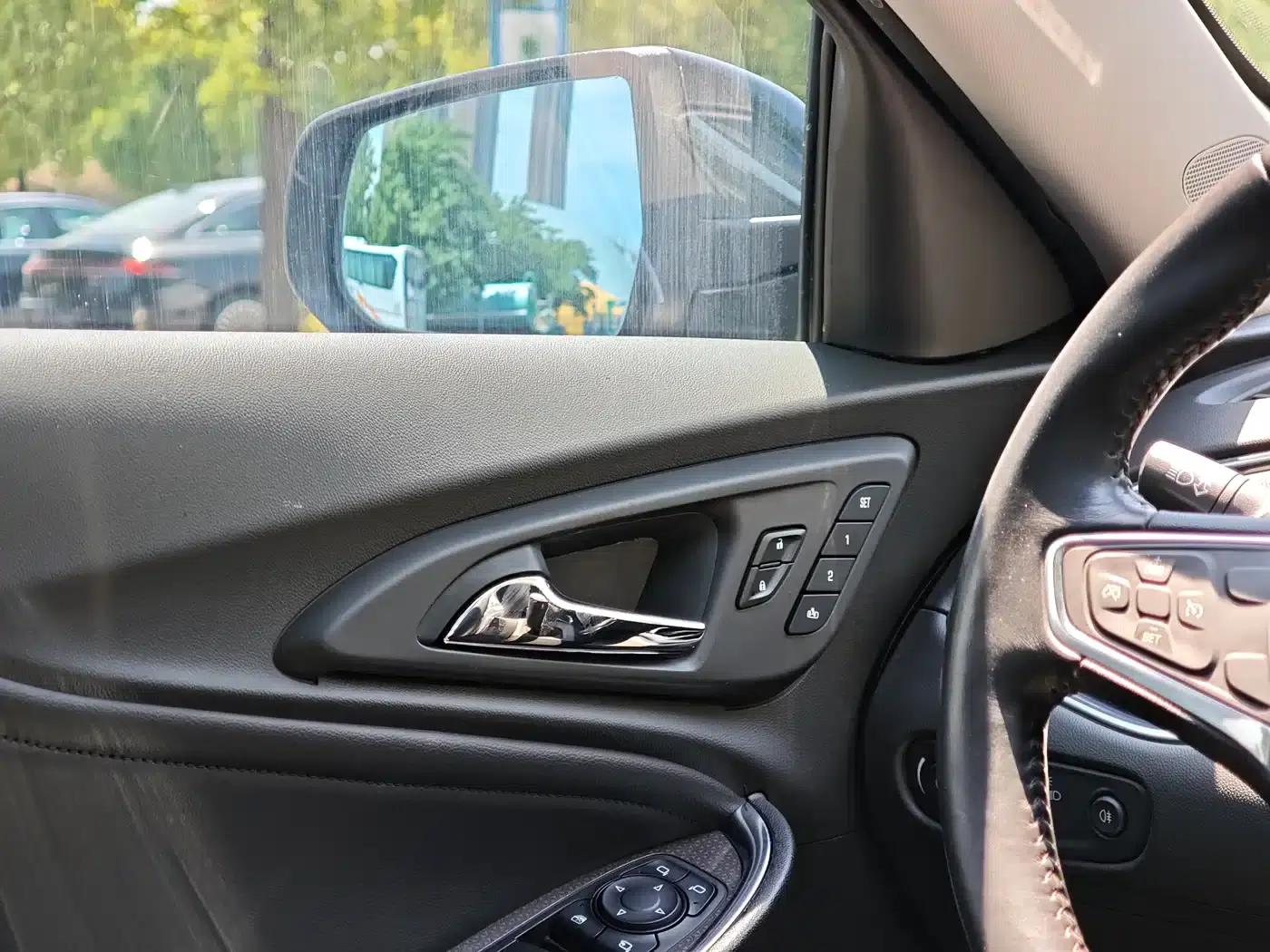 2018 Chevrolet Malibu XL 530T Automatic Elite Edition — миниатюра 18