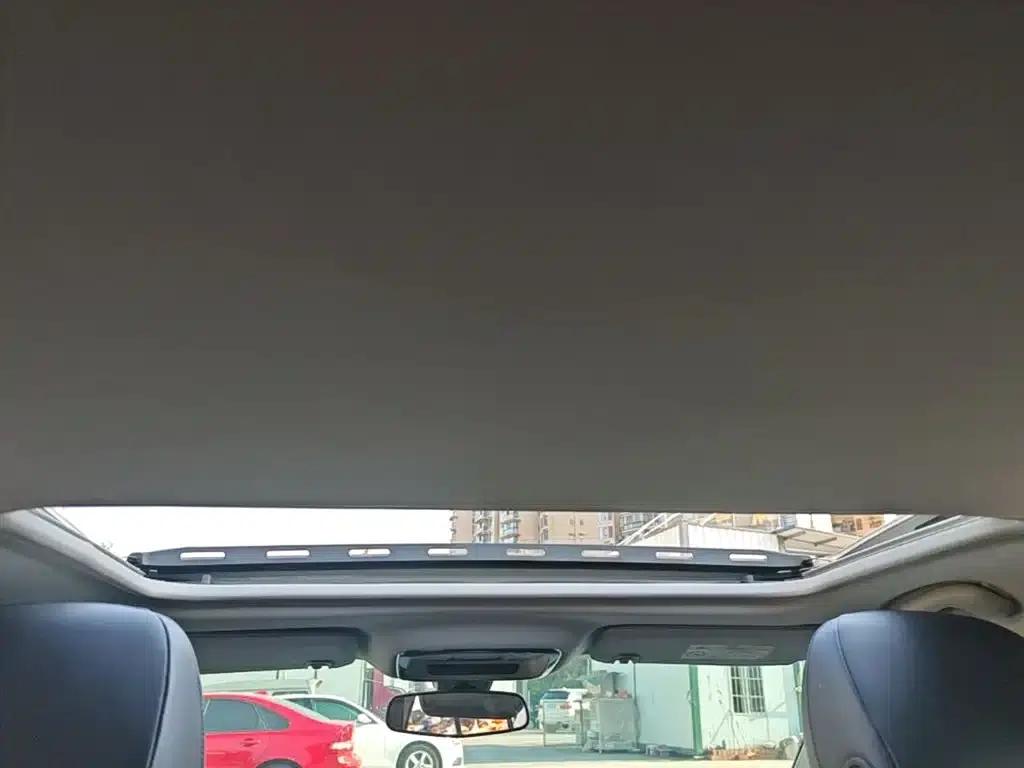 2018 Chevrolet Malibu XL 530T Automatic Ruichi Edition — миниатюра 18