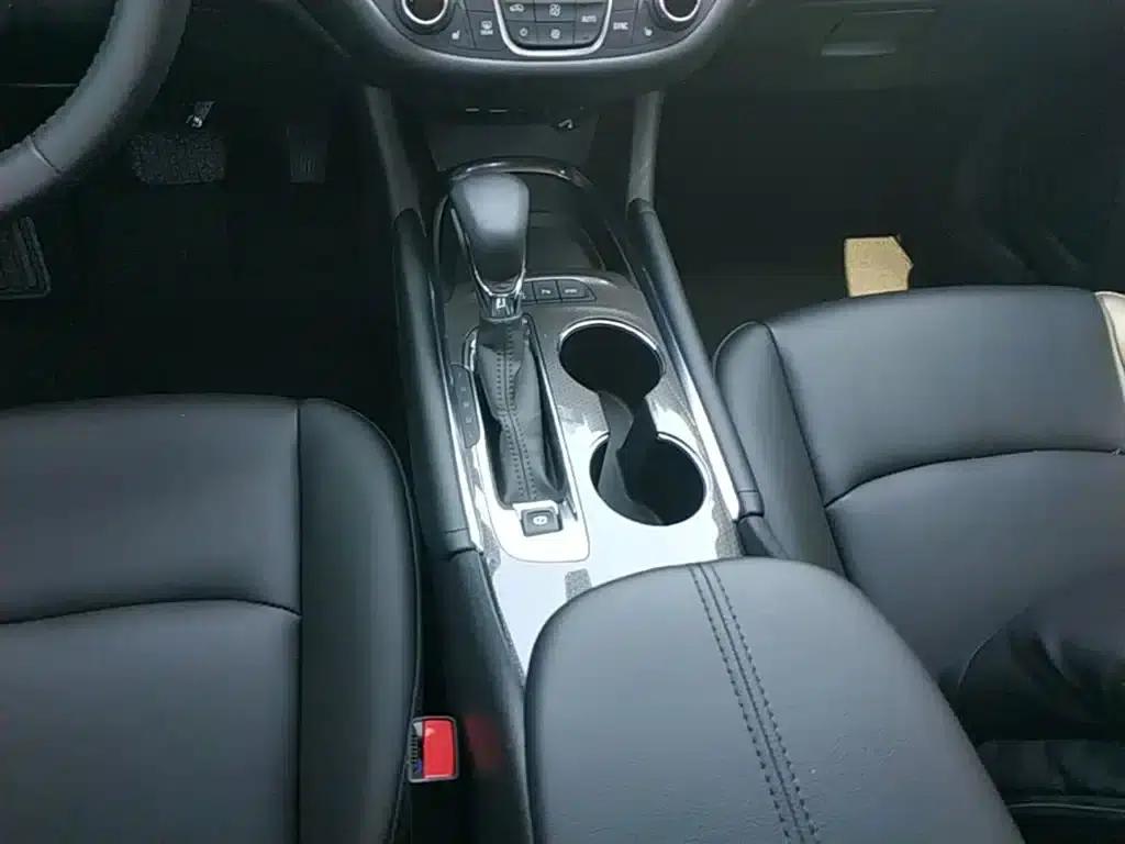 Chevrolet Malibu XL 2021 535T Automatic Sport Edition — миниатюра 14