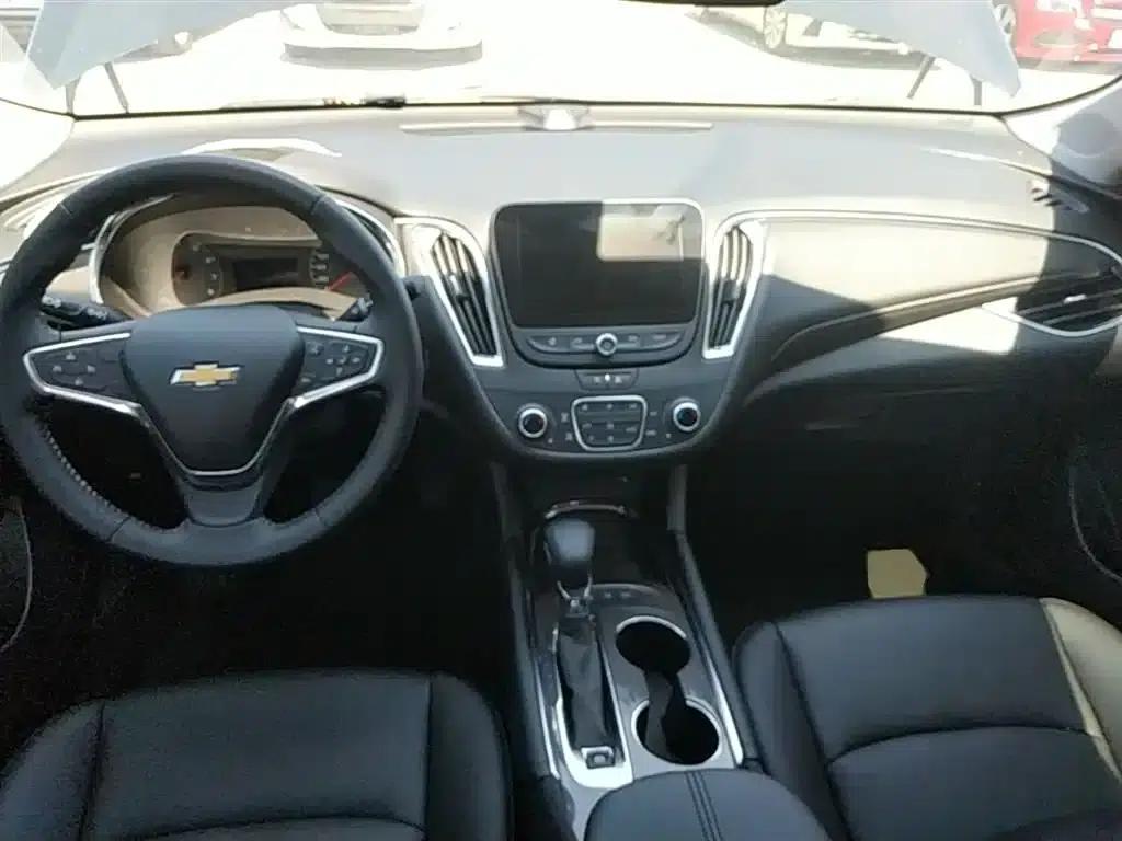 Chevrolet Malibu XL 2021 535T Automatic Sport Edition — миниатюра 10
