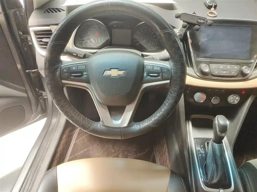 Chevrolet Cruze 2020 320 Automatic Enjoy Edition — миниатюра 3