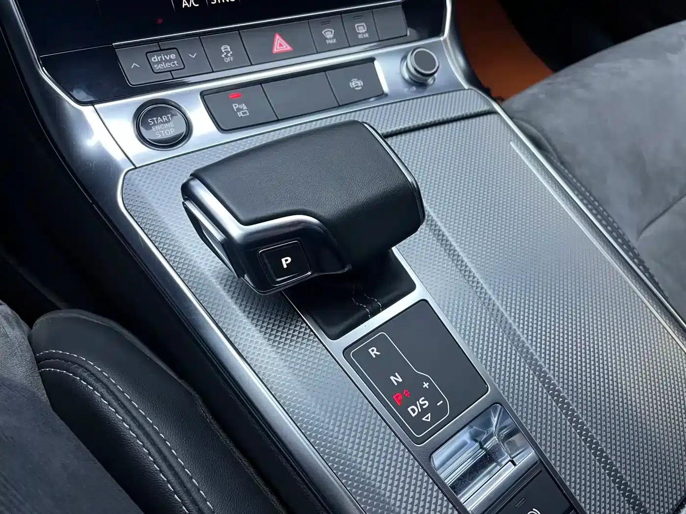Audi A6L 2021 40 TFSI Luxury Dynamic — миниатюра 12