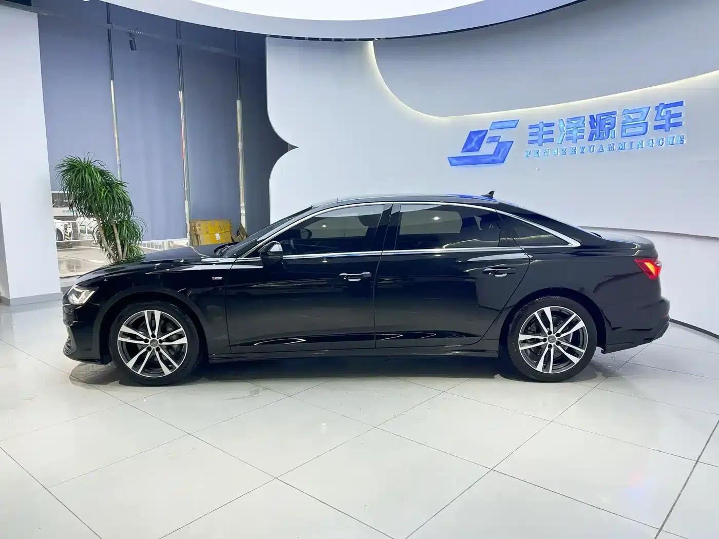 Audi A6L 2021 40 TFSI Luxury Dynamic — миниатюра 3