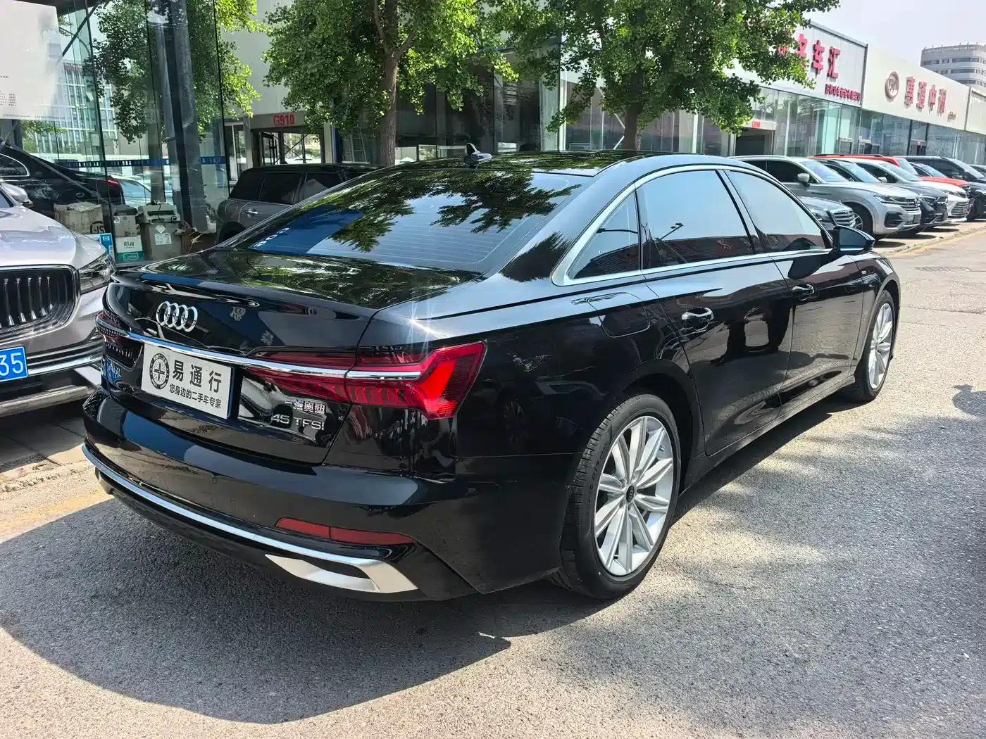 Audi A6L 2023 45 TFSI Premium Dynamic Edition — миниатюра 15