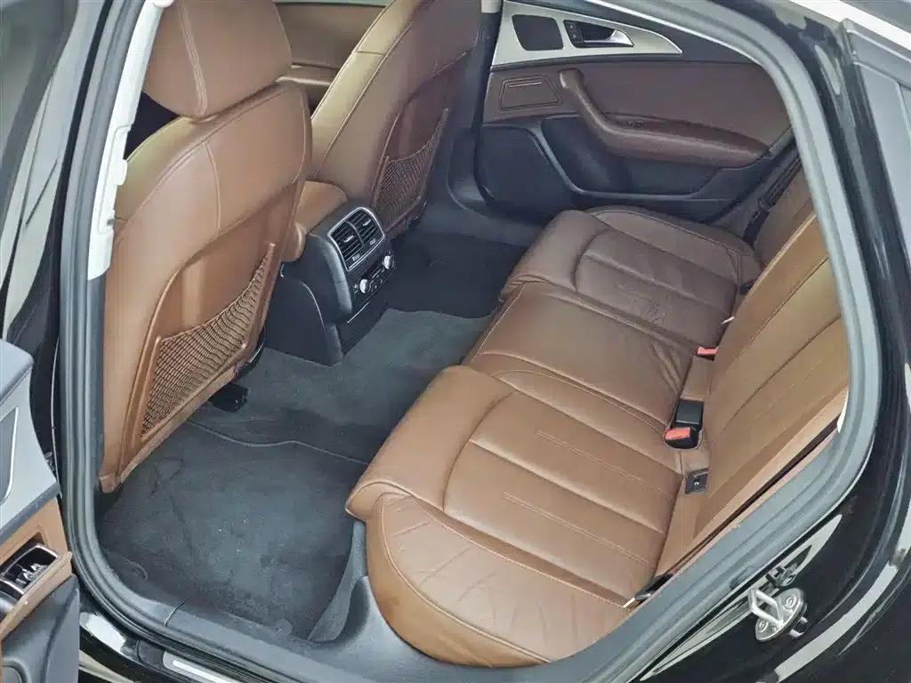 Audi A6L 2018 30th Anniversary Edition 35 TFSI Fashion Model — миниатюра 12