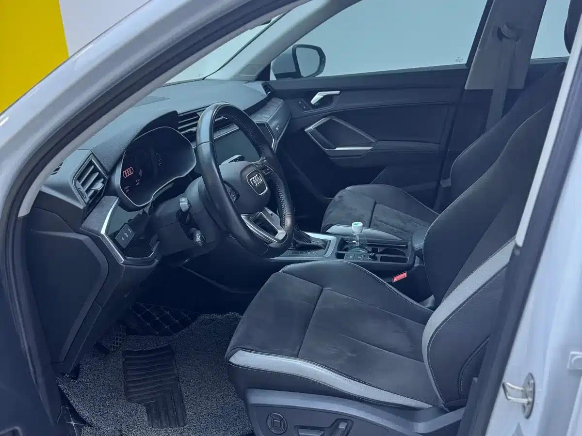 Audi Q3 2022 35 TFSI Progressive Dynamic — миниатюра 5