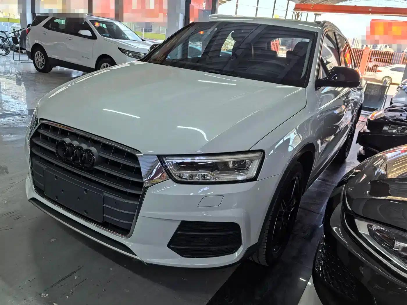Audi Q3 2018 30th Anniversary Edition 30 TFSI Fashion Model — миниатюра 1