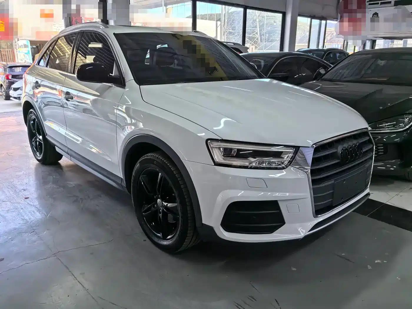 Audi Q3 2018 30th Anniversary Edition 30 TFSI Fashion Model — миниатюра 3