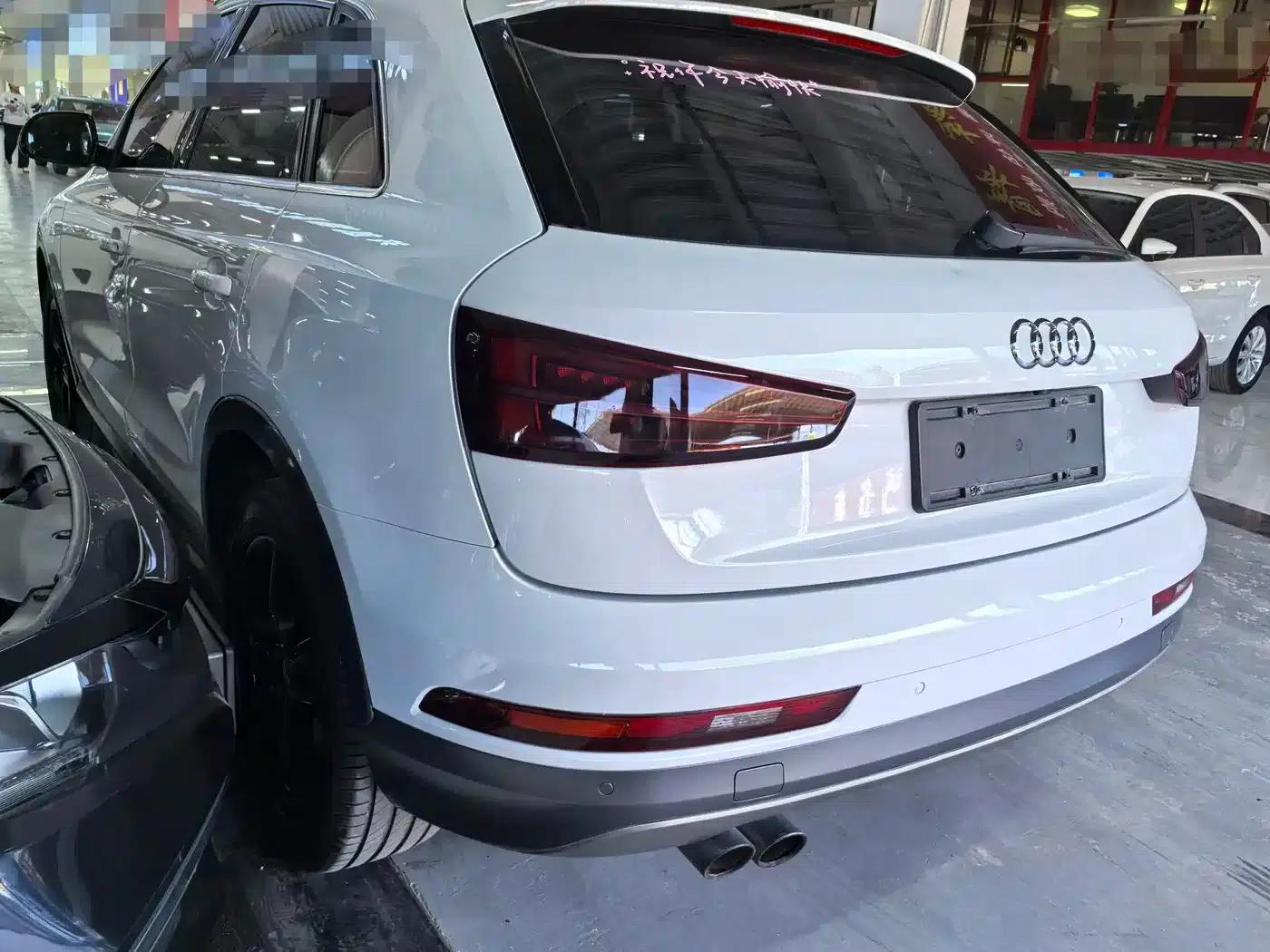 Audi Q3 2018 30th Anniversary Edition 30 TFSI Fashion Model — миниатюра 4