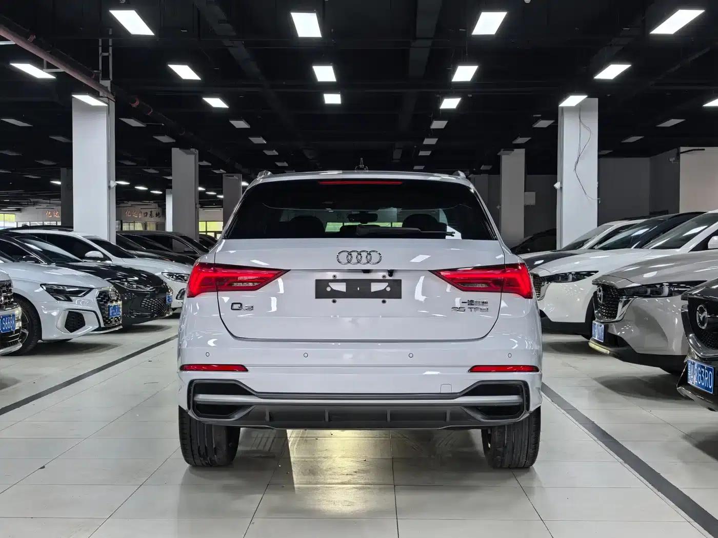 Audi Q3 2023 35 TFSI Fashion Dynamic (1.4T) — миниатюра 25