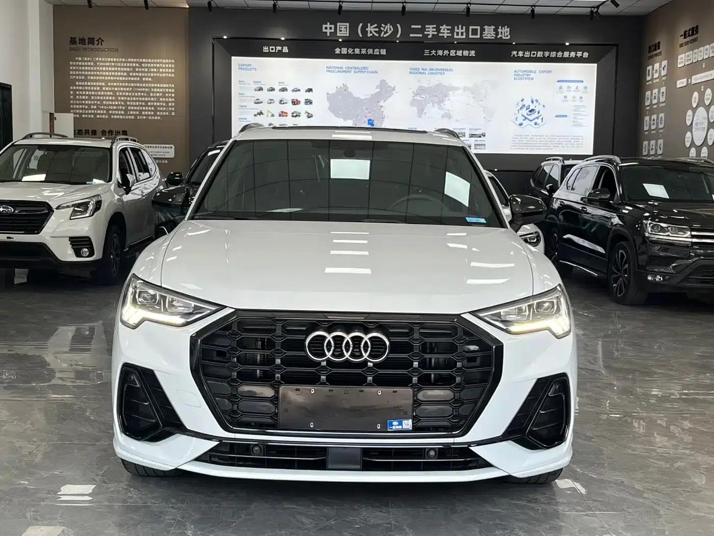 Audi Q3 2022 35 TFSI Fashion Dynamic Edition — миниатюра 2