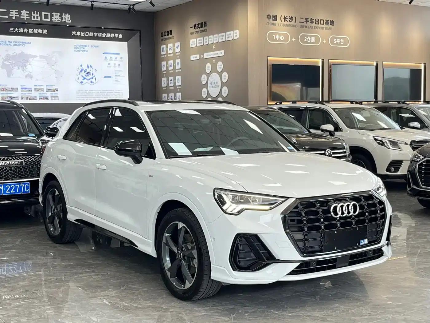 Audi Q3 2022 35 TFSI Fashion Dynamic Edition — миниатюра 3