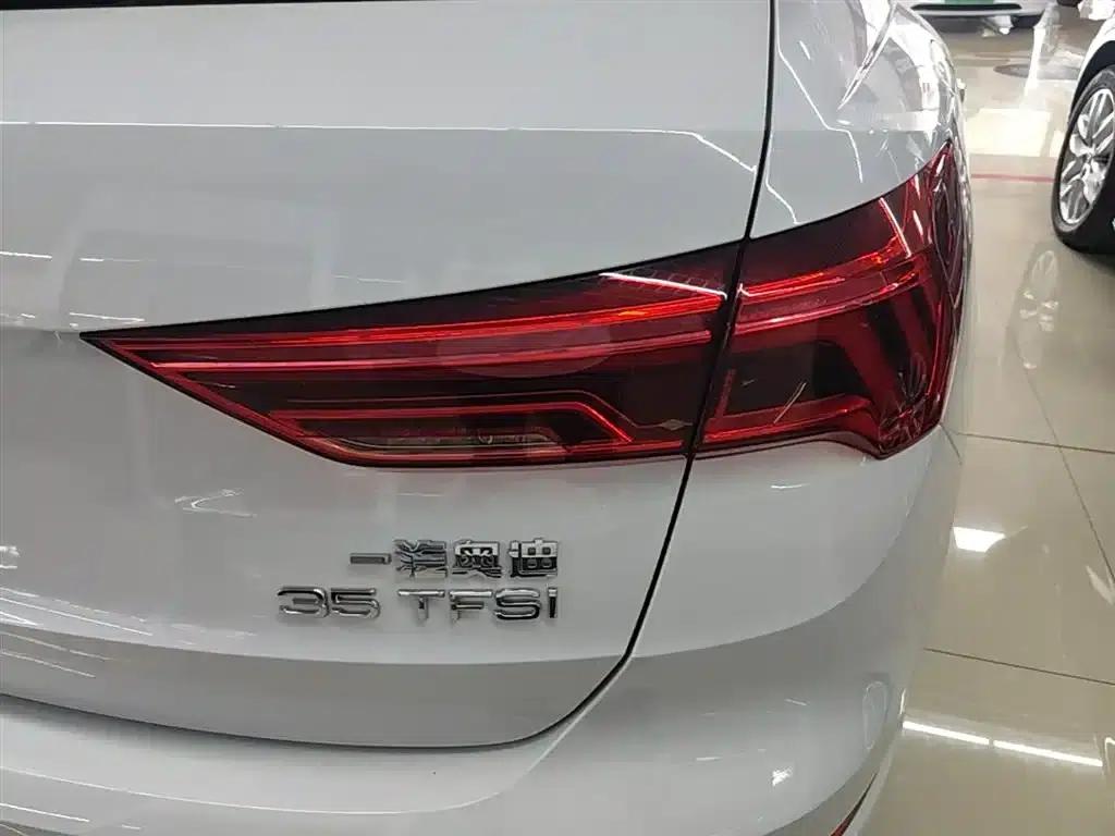 Audi Q3 2021 35 TFSI Fashion Dynamic Edition — миниатюра 8